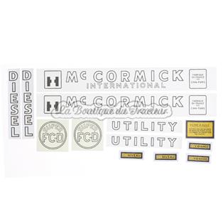 Jeu d´autocollants McCormick SUPER FCD UTILITY (13 pièces)