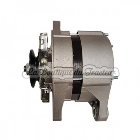 Alternateur 12V-50A Fiat 450, 500, 550 avec régulateur séparé (OEM : 4152612)