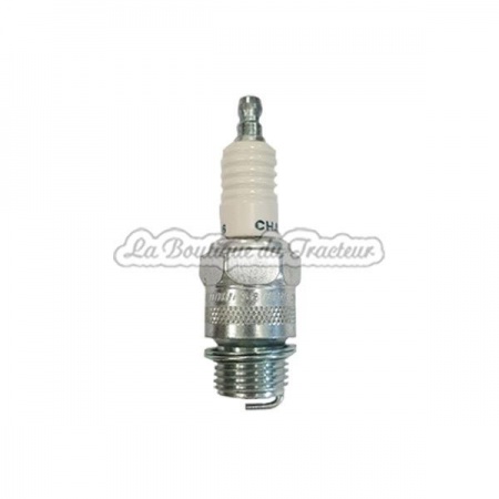 Champion D16 spark plug - John Deere, IHC Cub