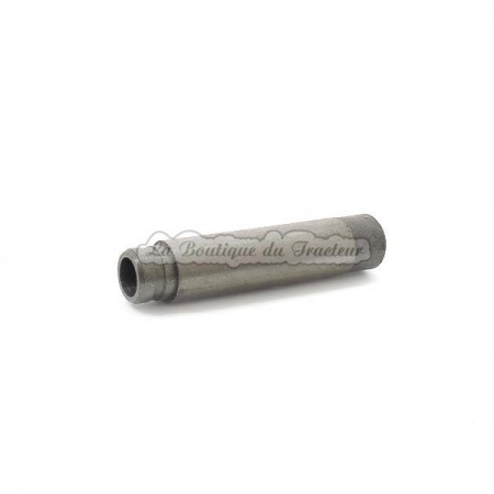 IH 1055 valve guide