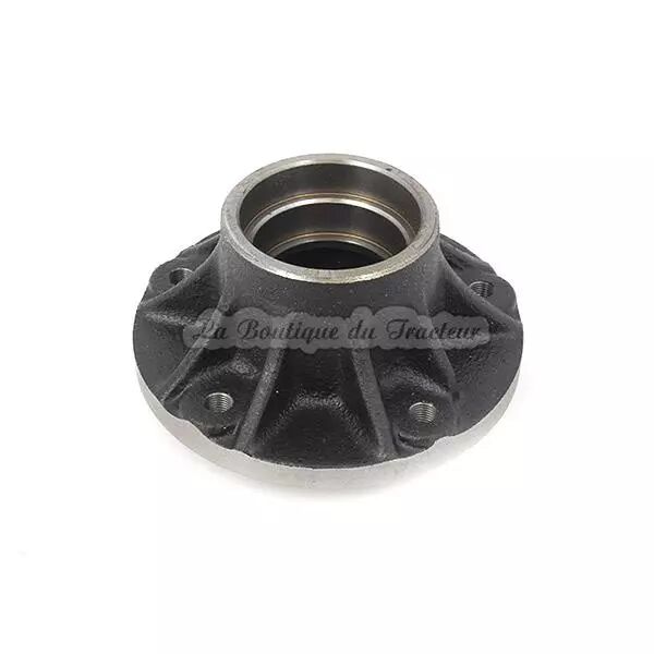 IH 644 ->1246 front wheel hub