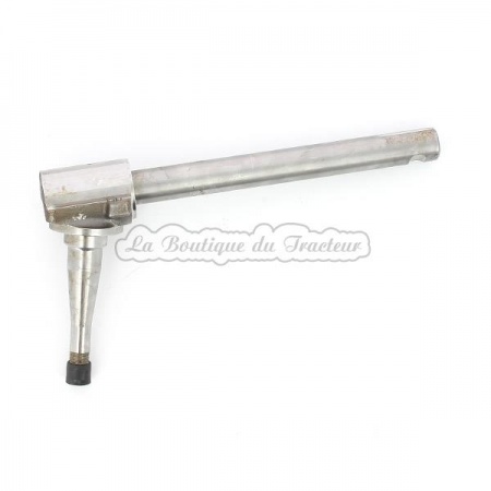 Mangueta derecha para Massey Ferguson 155, 158 (OEM : 1808910M91)
