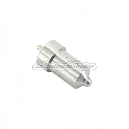 MF 135 injector nozzle