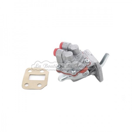 MF 140 4 Holes Feed Pump (OEM: 1447582M91)