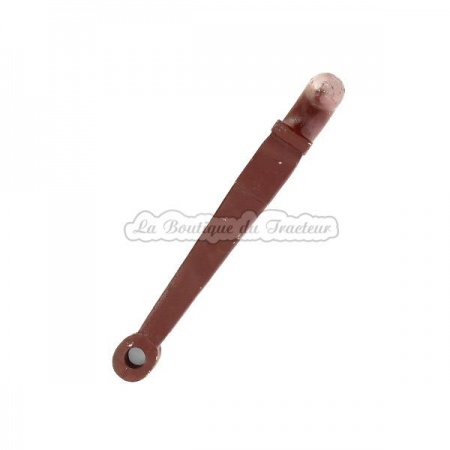 MF135 trailer hook