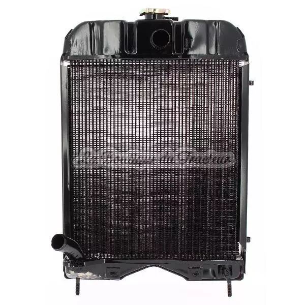 Radiateur MF 35, 835 4 cylindres 894357M92