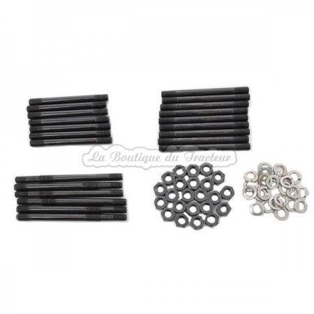 Set of screws + studs for a cylinder head 3 cyl. Perkins A3.144 and A3.152 engine. Replaces the OEM part number: 43675.